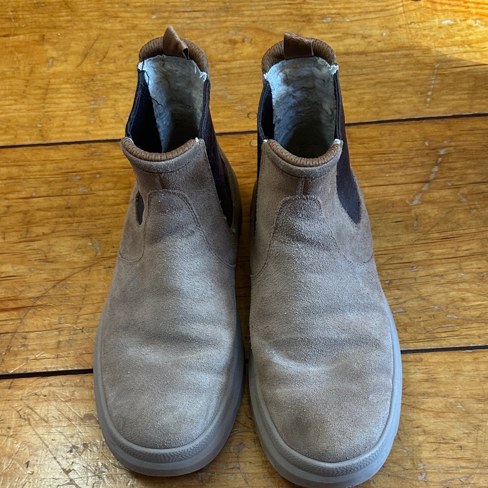 UGG Men's Tan Suede Slip-on Boots